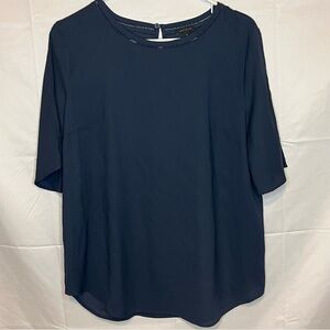 Ann Taylor, Modest, Light Weight, Quarter Sleeve Blouse, Size Medium